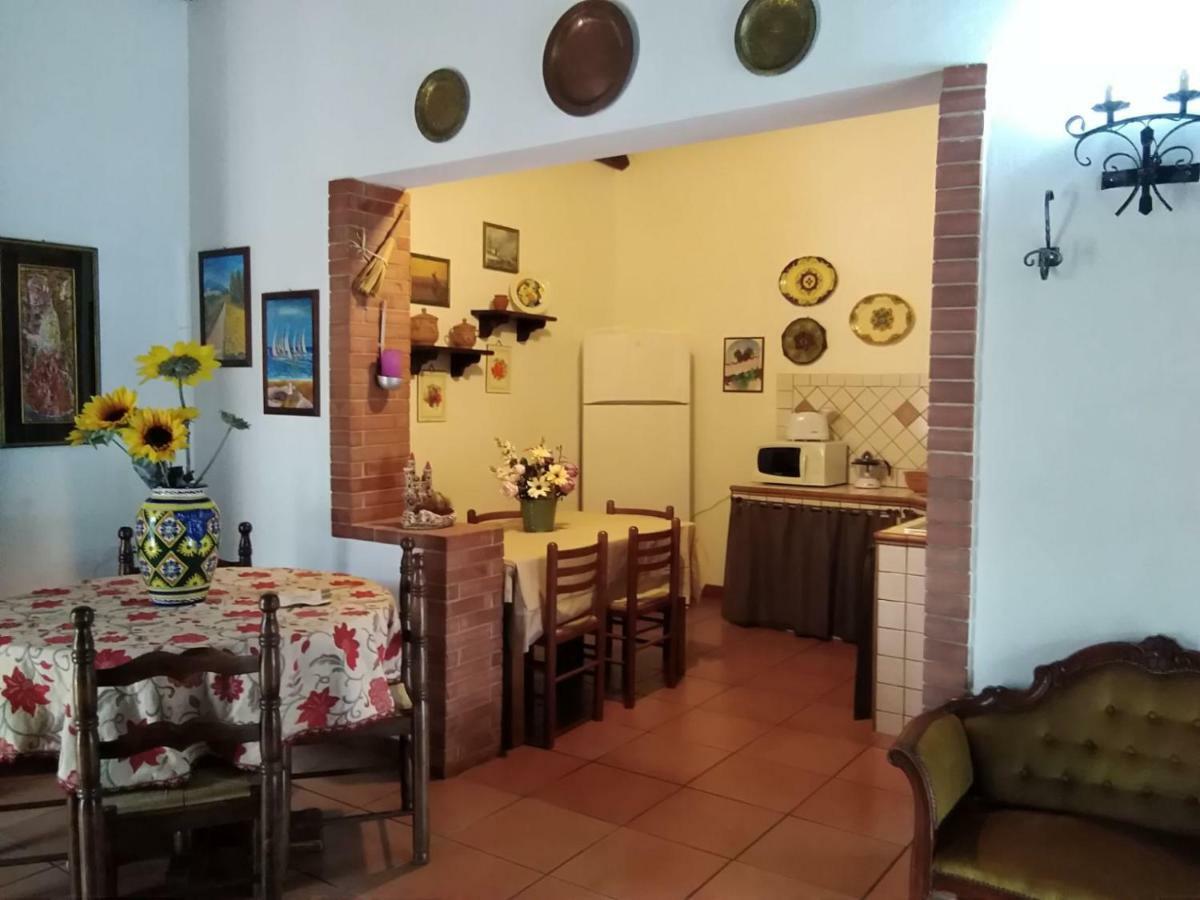 クストナーチCasa Sicilianaアパートメント エクステリア 写真
